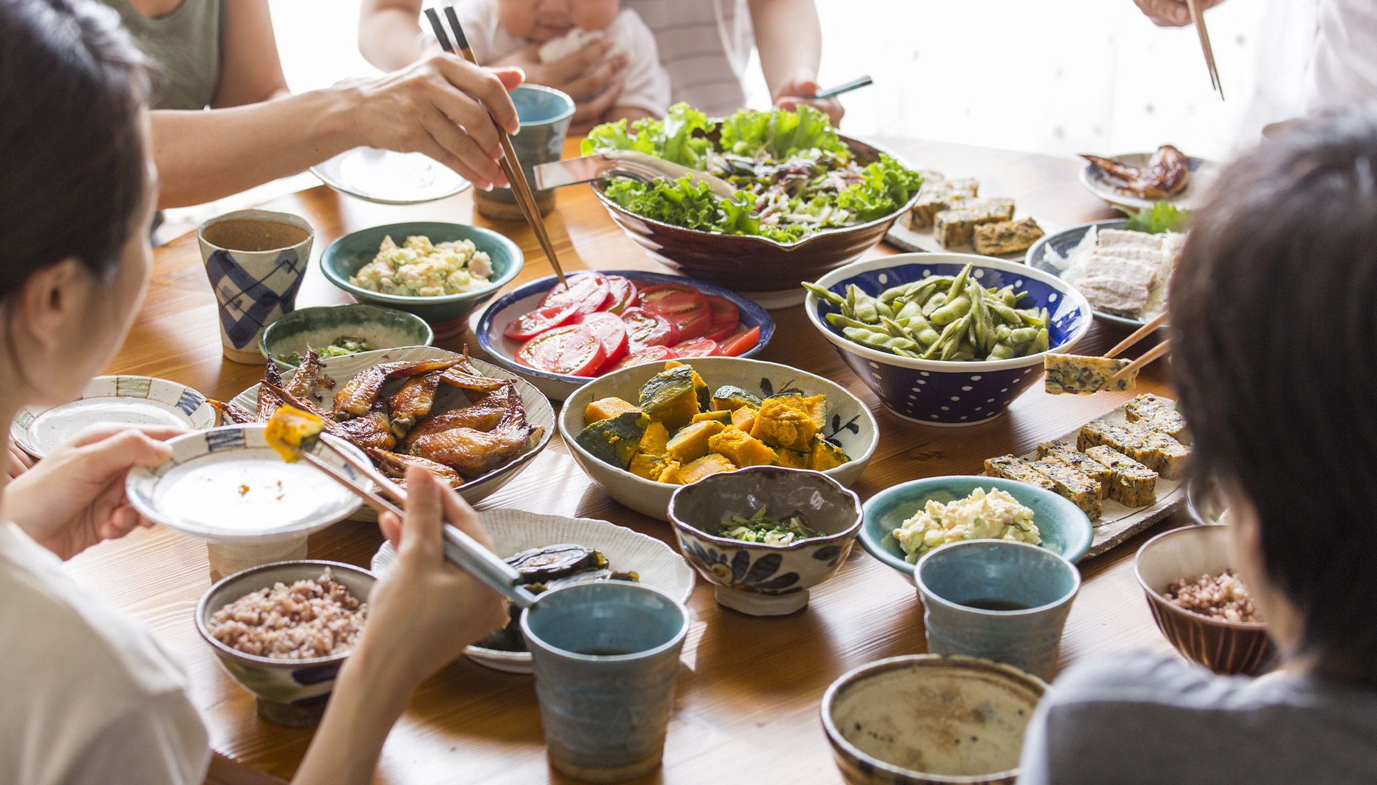 「おいしくて身体に良い」<br />
　　　　そんな食品をお届けする。